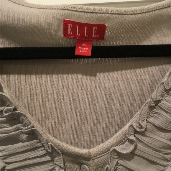 ELLE Cropped Ruffle Sweater - Picture 3 of 6
